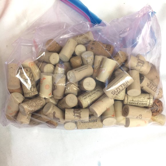94 Pc Assorted Wine Corks Clean - Picture 5 of 7